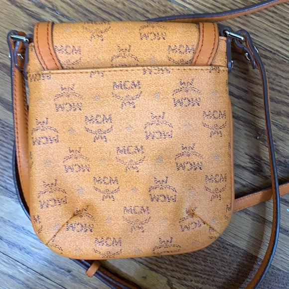 Authentic MCM Mini Sling - Picture 6 of 10